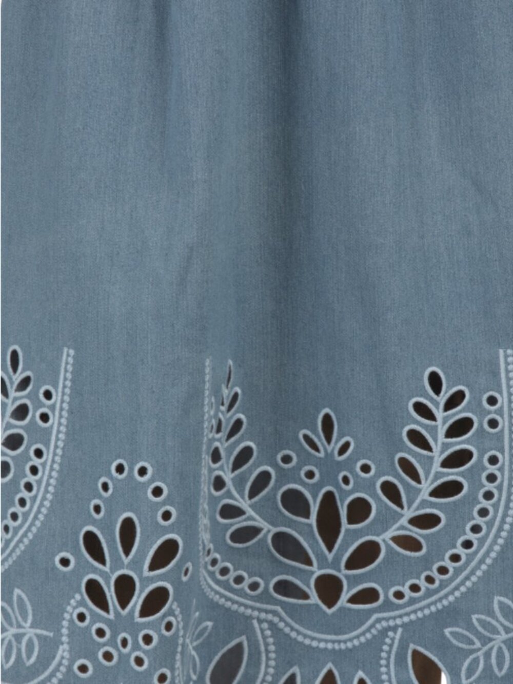 MOON RIVER Drop Waist Embroidered Dress - Picture 3 of 3